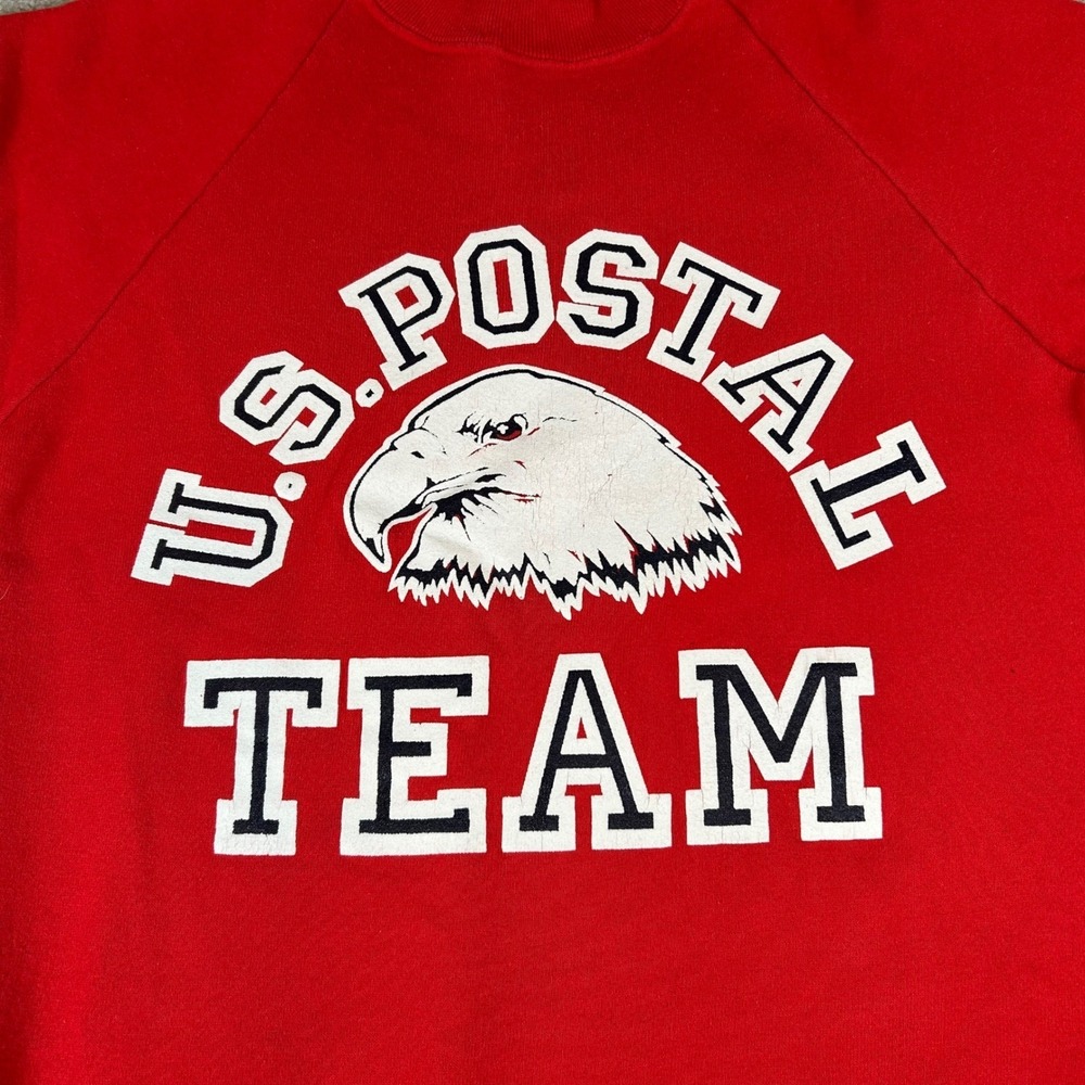 Vintage 80s Fruit of the Loom Sweatshirt Men Medium Red US Postal Team Eagle USA - Picture 2 of 14